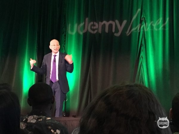 Seth Godin sharing his wisdom in front of 150 Udemy instructors at #UdemyLive 2016